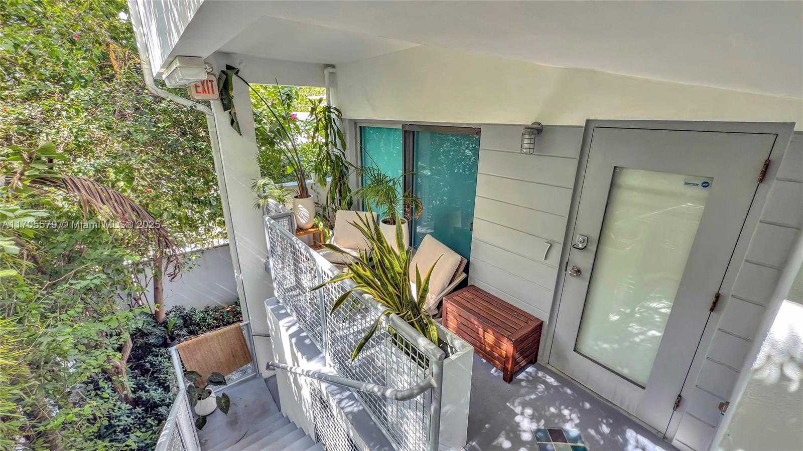 Small Image of 734 MICHIGAN AVE #2, Miami Beach Number 8