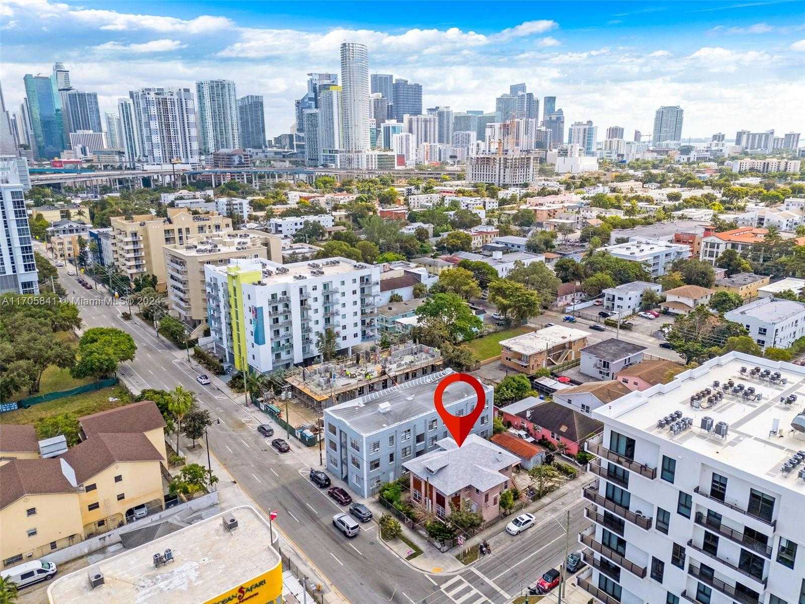 Small Image of 676 SOUTH WEST 1ST ST, Miami Number 2