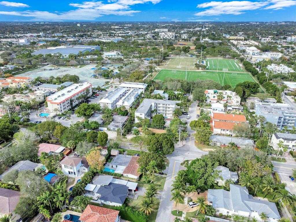 Small Image of 1215 NORTH EAST 6TH ST #4, Fort Lauderdale Number 17