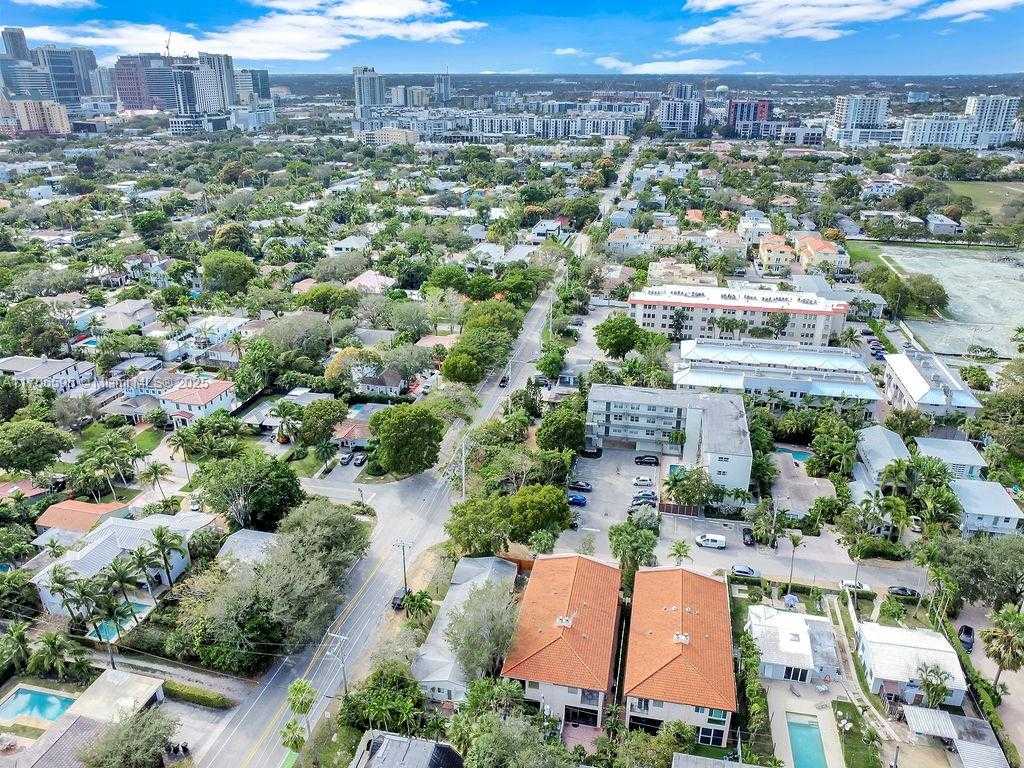 Small Image of 1215 NORTH EAST 6TH ST #4, Fort Lauderdale Number 2