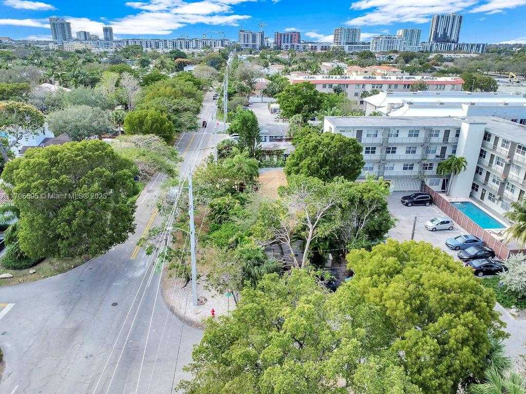 Small Image of 1215 NORTH EAST 6TH ST #4, Fort Lauderdale Number 27
