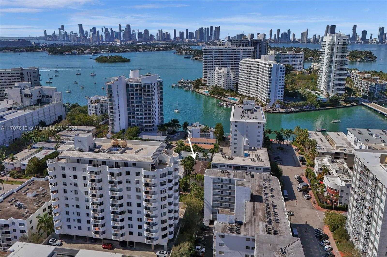 Small Image of 1622 BAY RD #4, Miami Beach Number 4