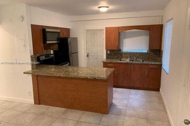 Small Image of 71 NORTH EAST 67TH ST #3, Miami Number 7