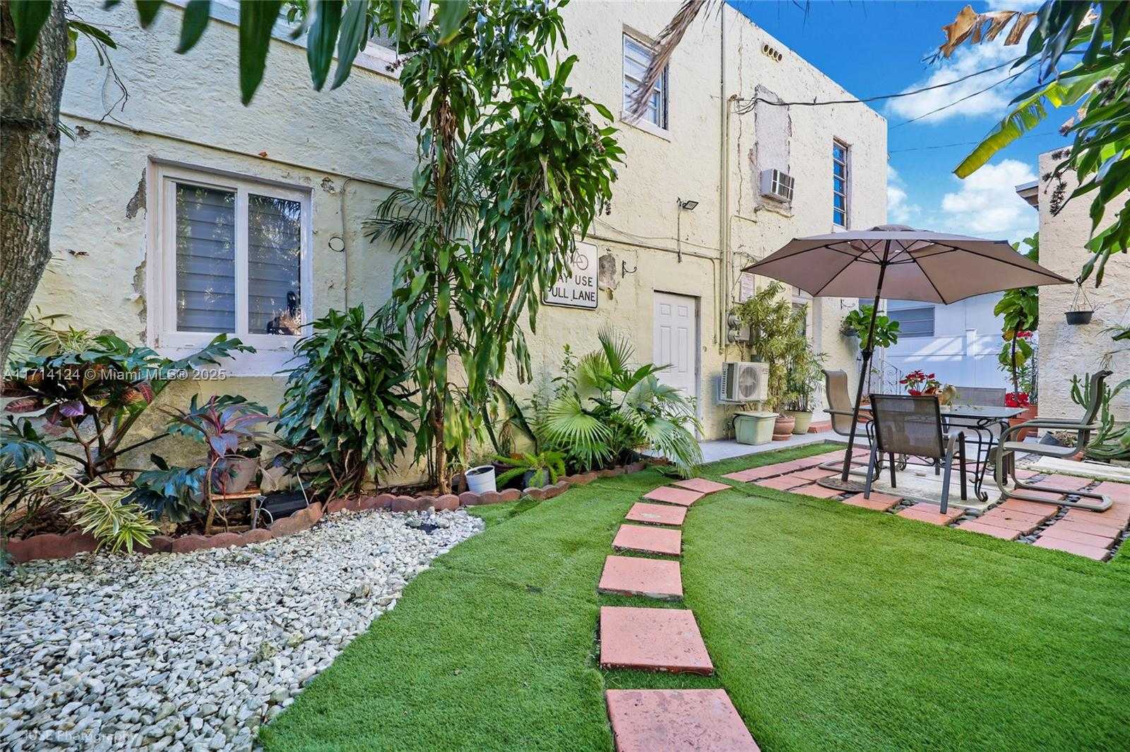 Small Image of 1678 SOUTH WEST 11TH ST #4, Miami Number 16