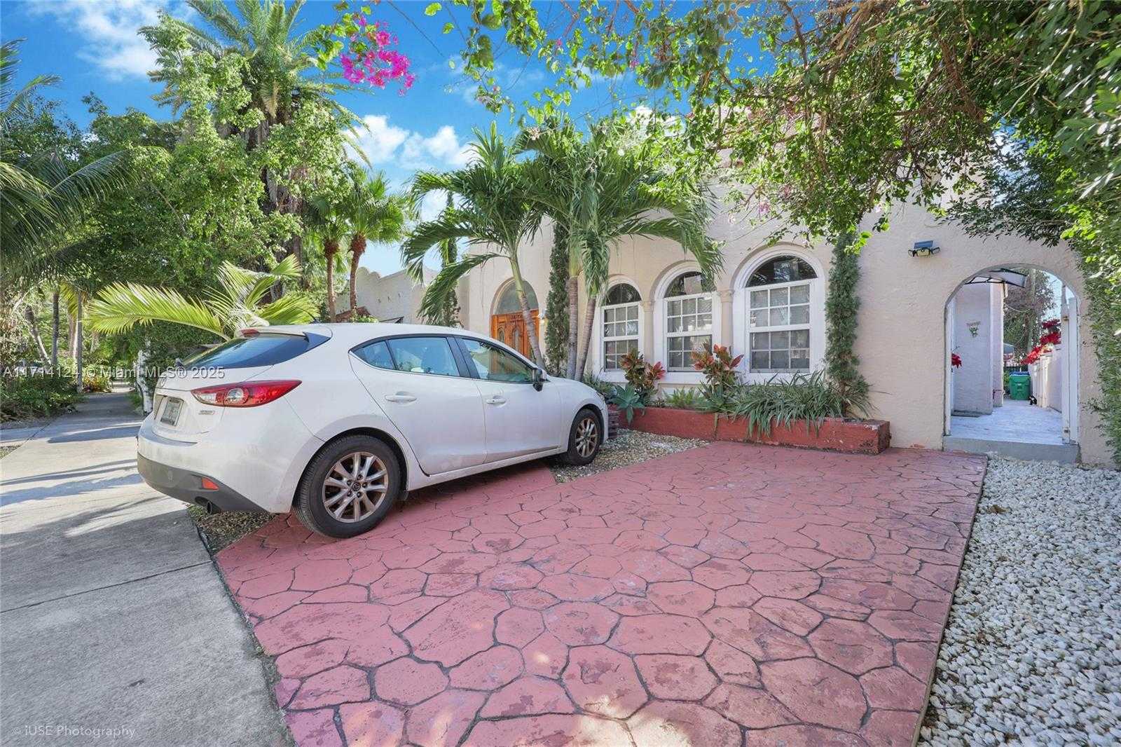 Small Image of 1678 SOUTH WEST 11TH ST #4, Miami Number 43