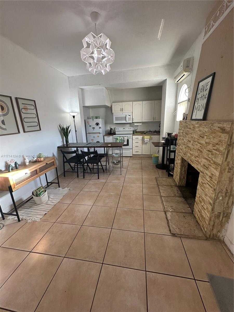 Small Image of 1678 SOUTH WEST 11TH ST #4, Miami Number 47