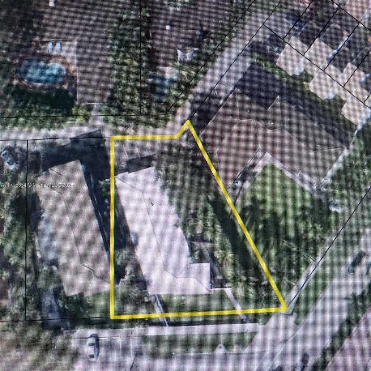 Small Image of 715 NORTH EAST 92ND ST #4, Miami Shores Number 33
