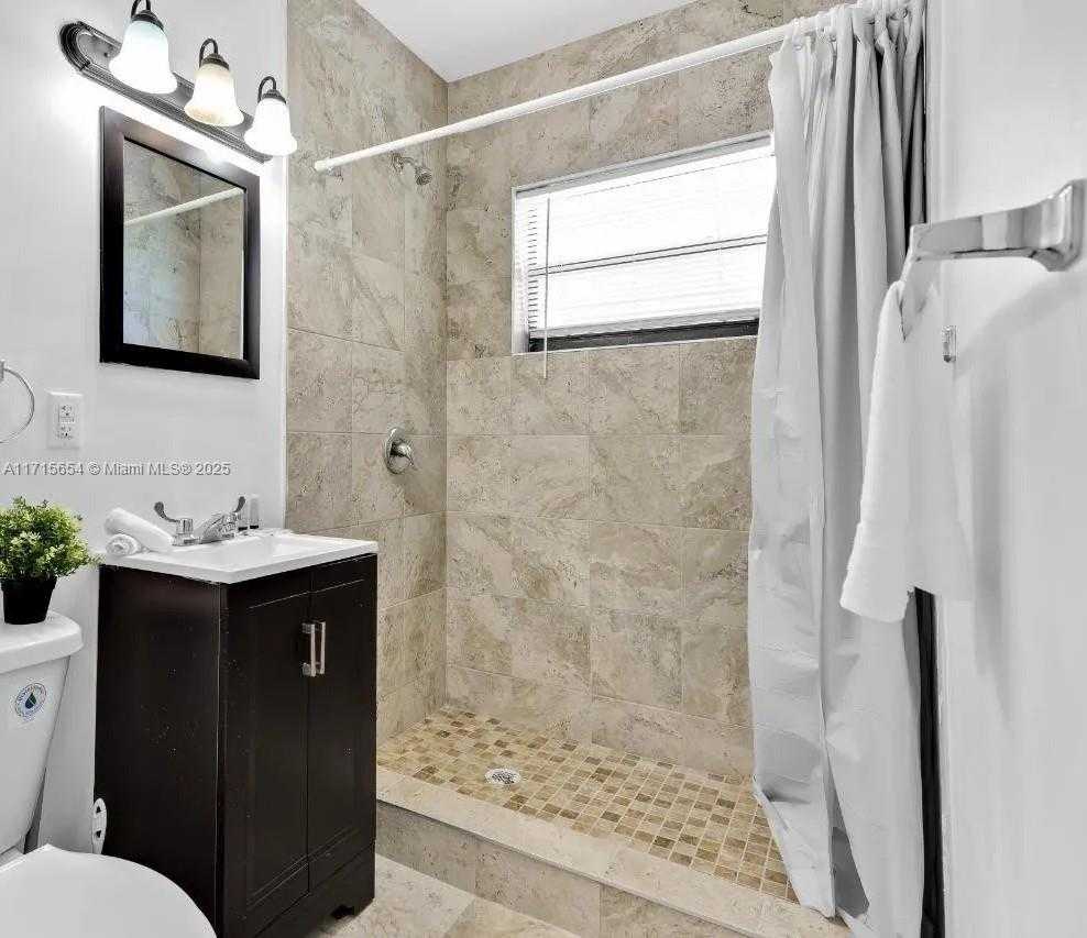 Small Image of 715 NORTH EAST 92ND ST #4, Miami Shores Number 6