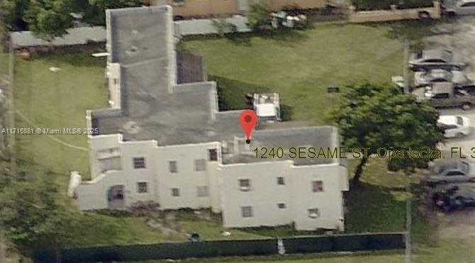 Small Image of 1240 SESAME ST #4, Opa-Locka Number 4