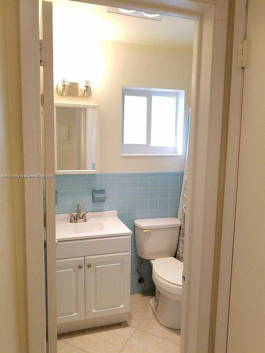 Small Image of 1231 NORTH EAST 23RD AVE #4, Pompano Beach Number 10