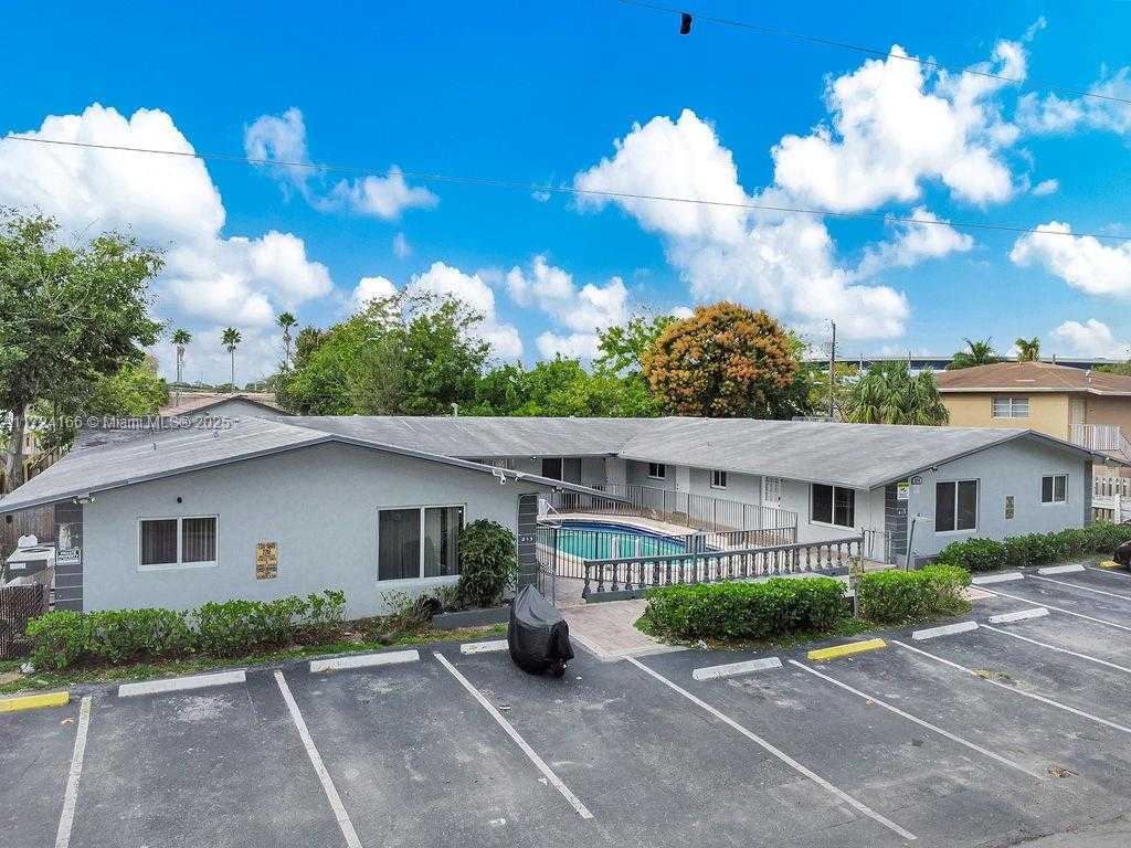 Small Image of 215 SOUTH WEST 19TH AVE, Fort Lauderdale Number 16
