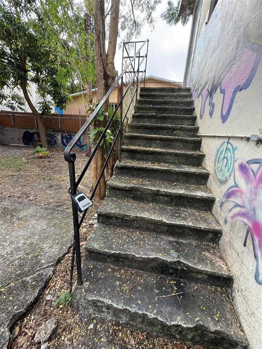 Small Image of 26 NORTH EAST 60TH ST, Miami Number 26