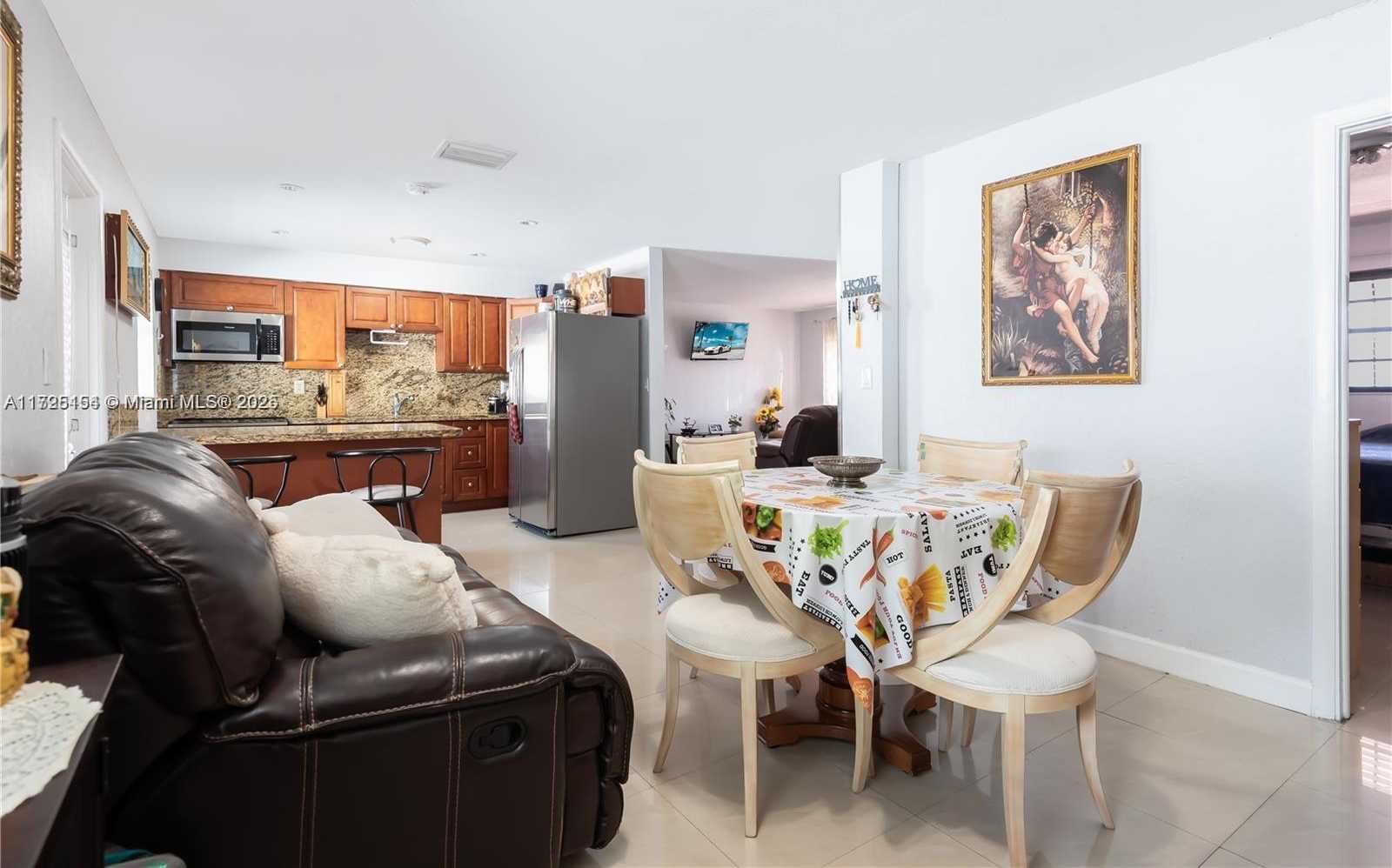 Small Image of 2800 NORTH WEST 94TH ST, Miami Number 6