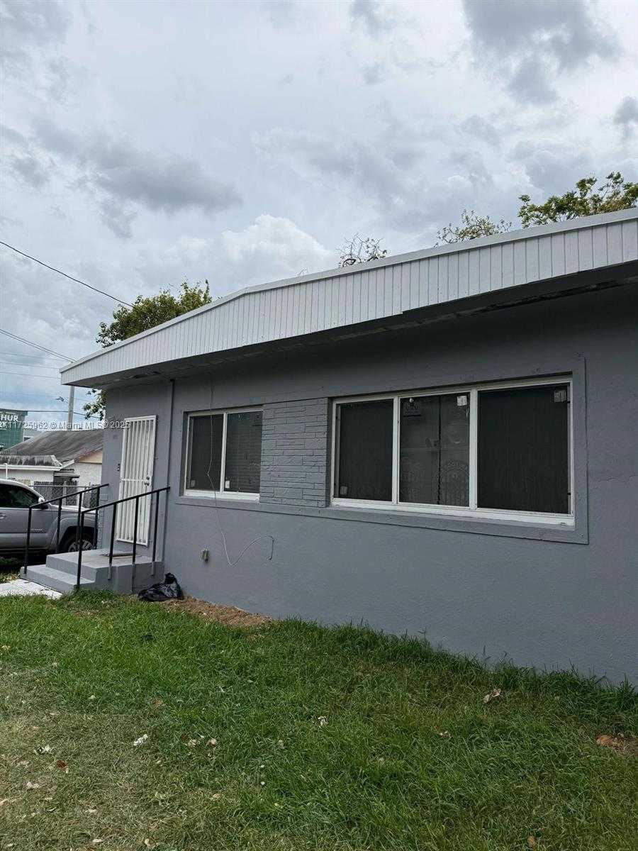 Small Image of 170, Miami Number 13