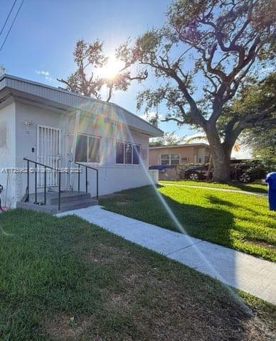 Small Image of 170, Miami Number 4