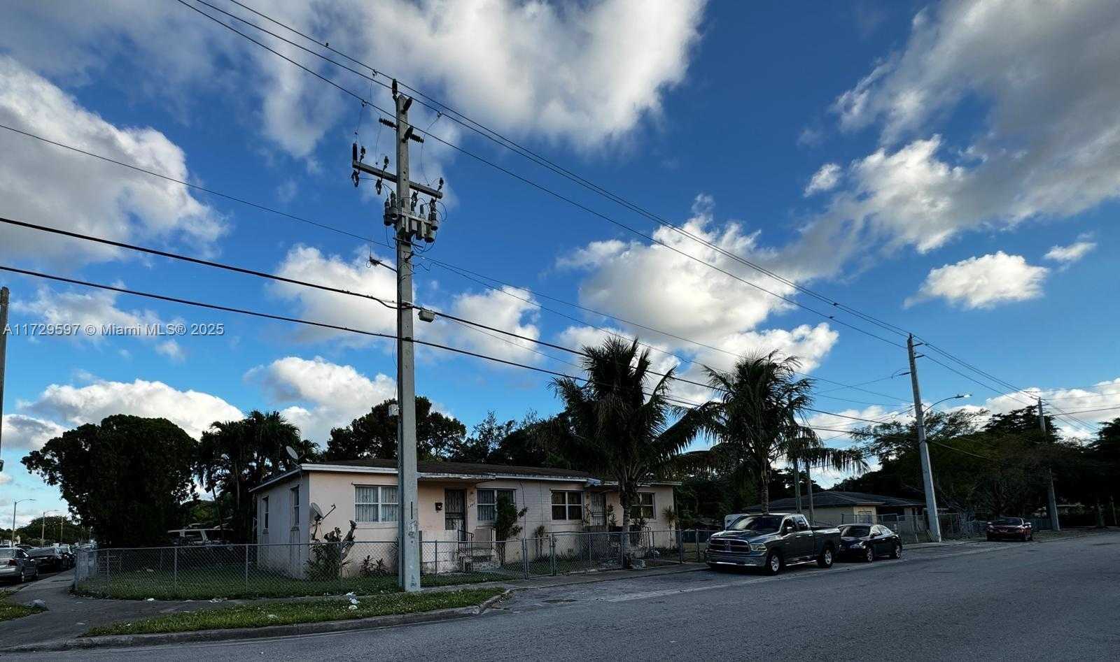 Small Image of 5241 NORTH WEST 11TH AVE #2, Miami Number 10