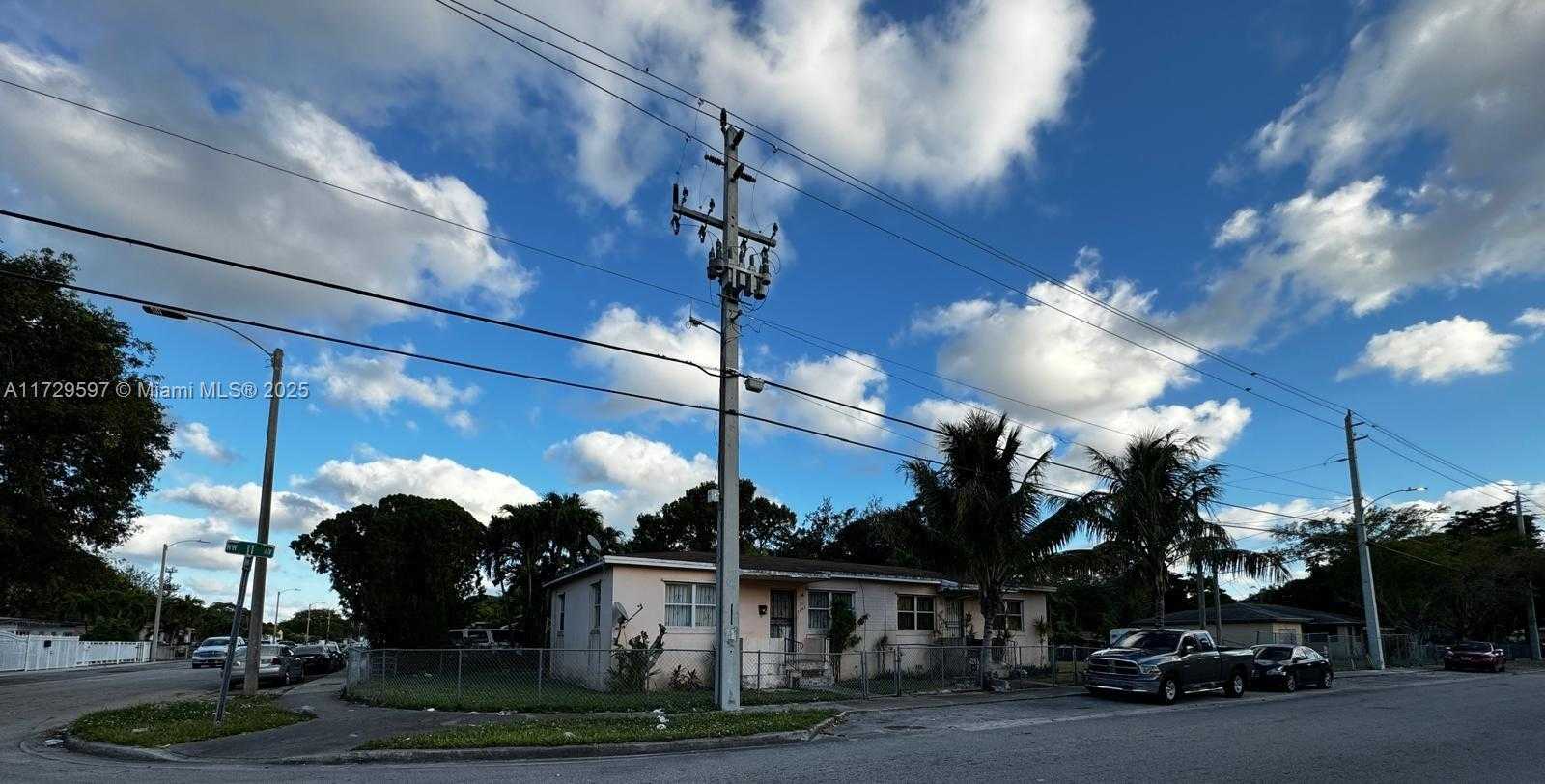 Small Image of 5241 NORTH WEST 11TH AVE #2, Miami Number 11