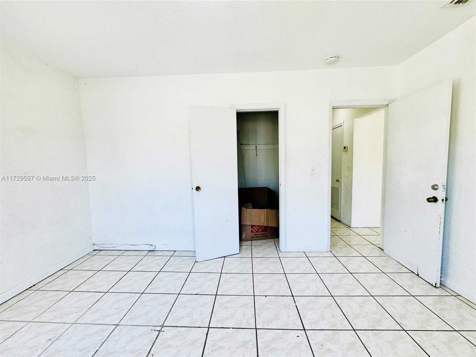 Small Image of 5241 NORTH WEST 11TH AVE #2, Miami Number 4