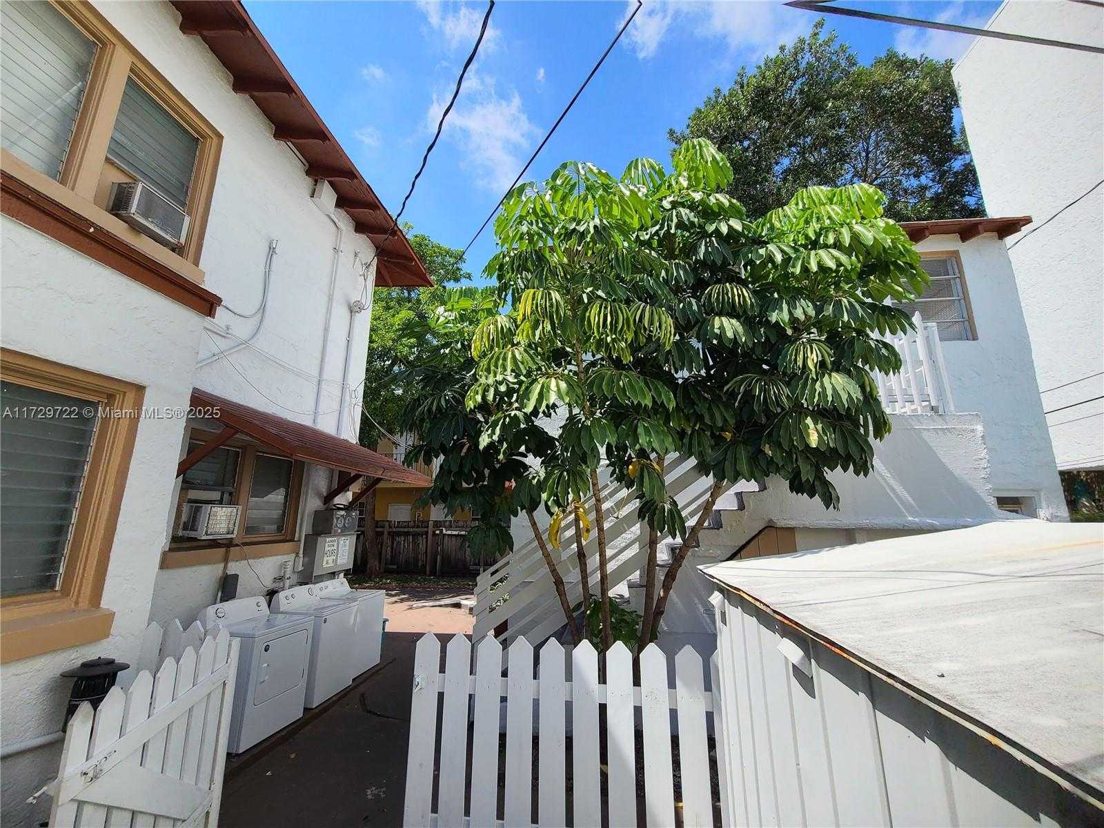 Small Image of 1311 15TH TER #7, Miami Beach Number 20