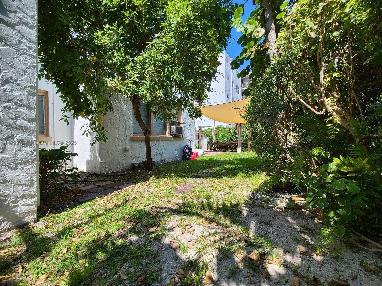 Small Image of 1311 15TH TER #7, Miami Beach Number 29