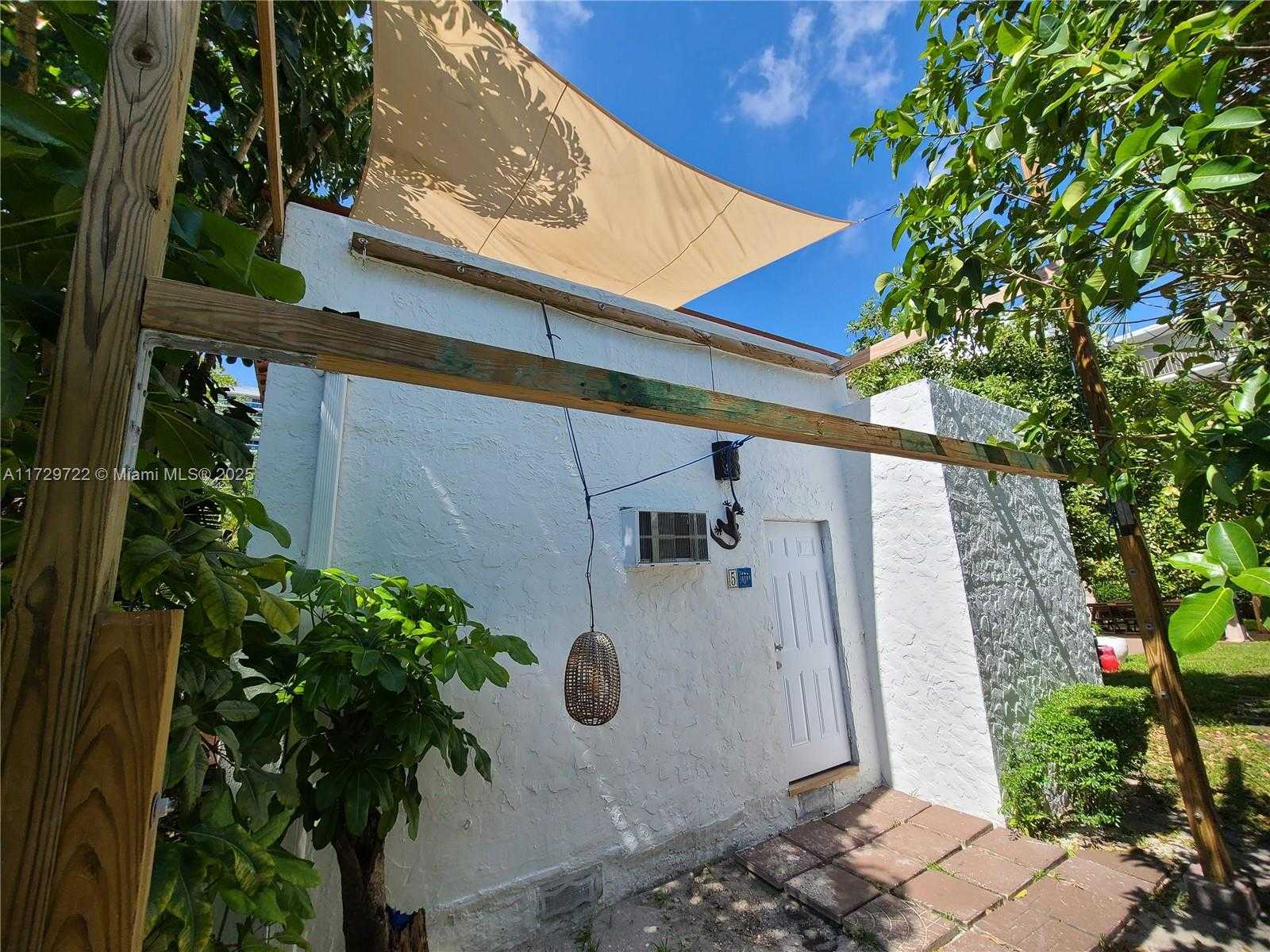 Small Image of 1311 15TH TER #7, Miami Beach Number 31