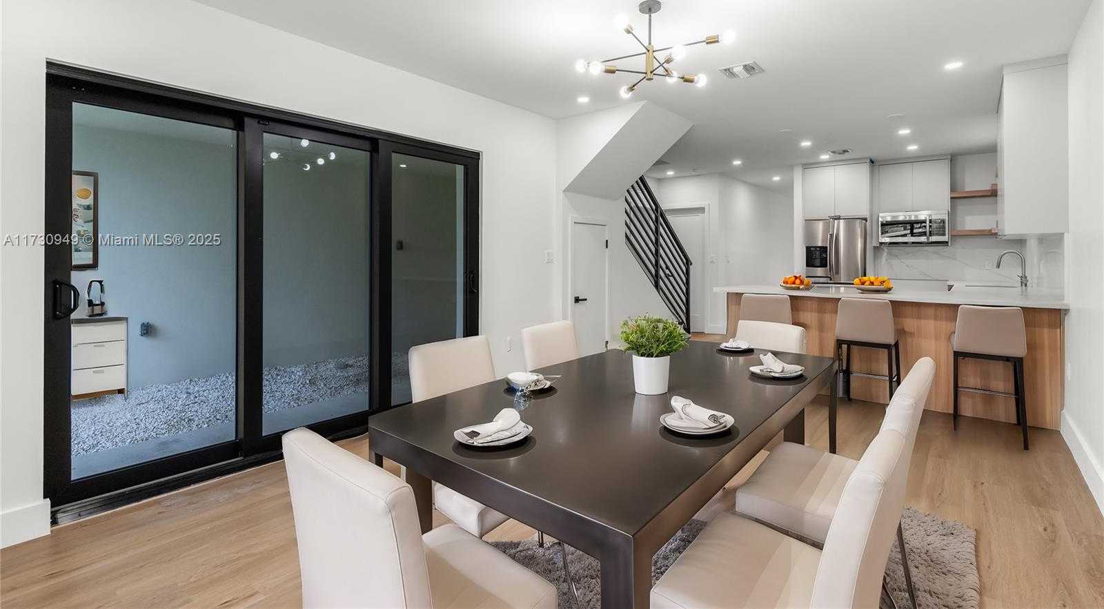 Small Image of 3620 SOUTH WEST 94 AVE, Miami Number 64