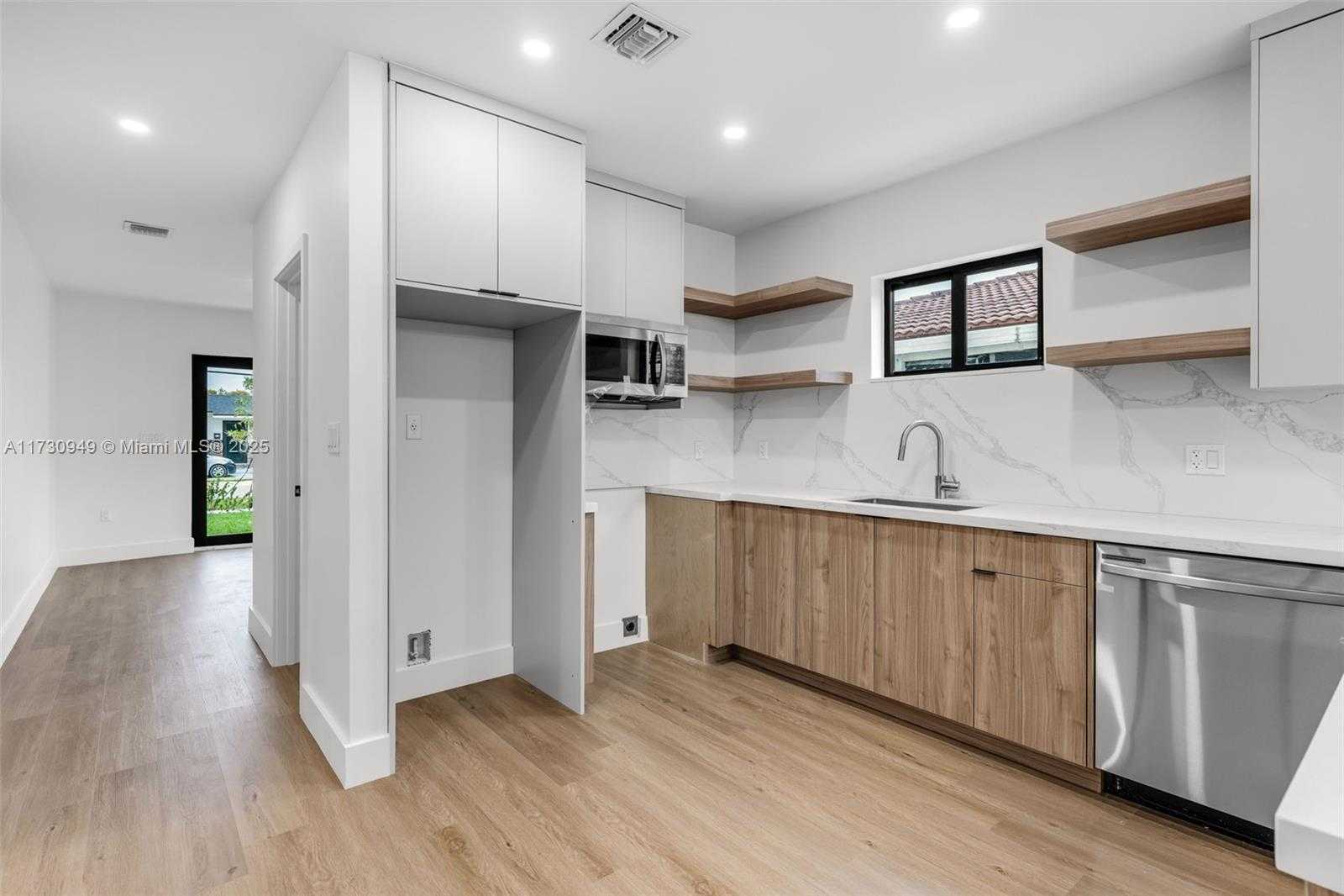 Small Image of 3620 SOUTH WEST 94 AVE, Miami Number 66