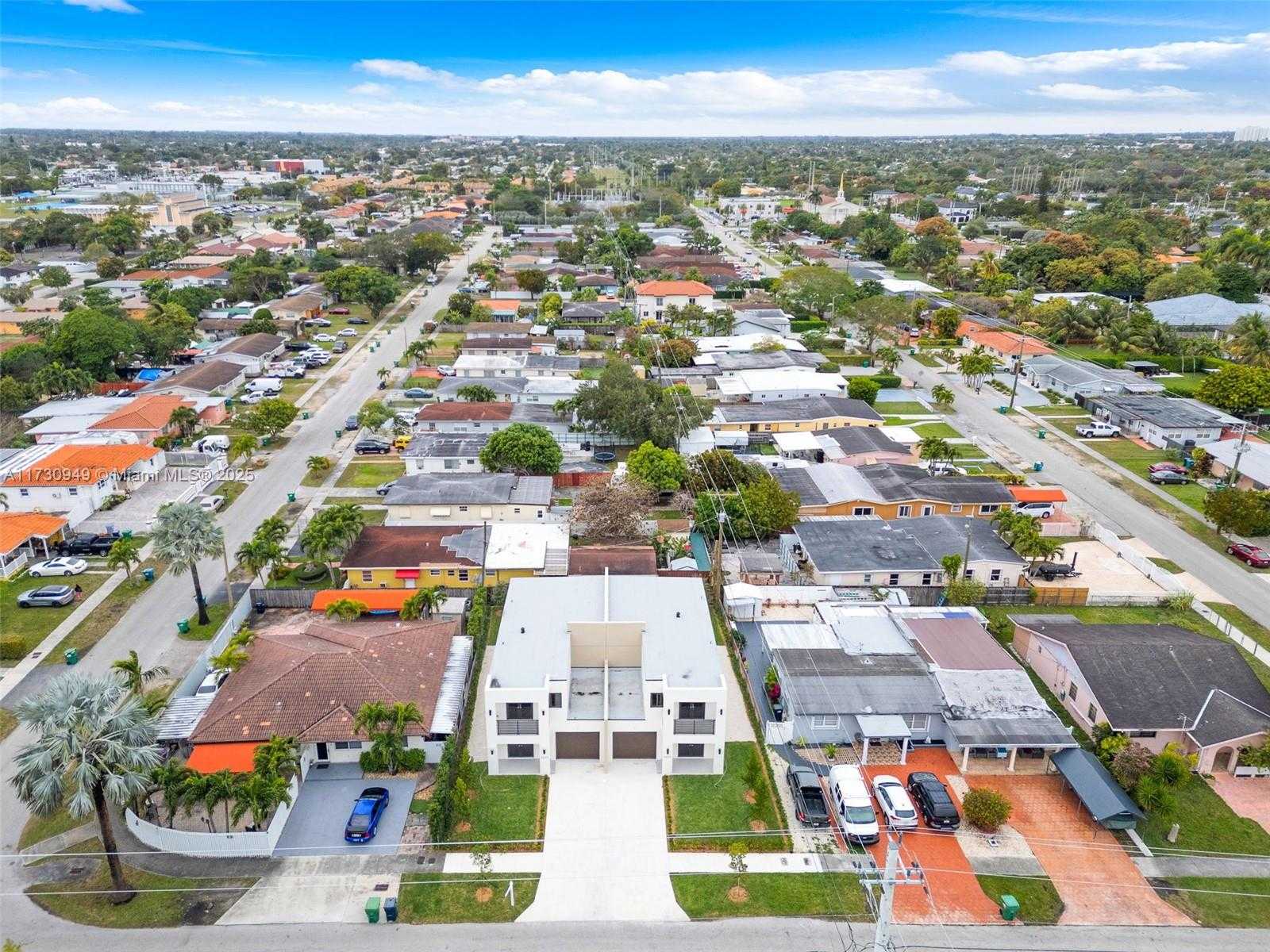 Small Image of 3620 SOUTH WEST 94 AVE, Miami Number 73
