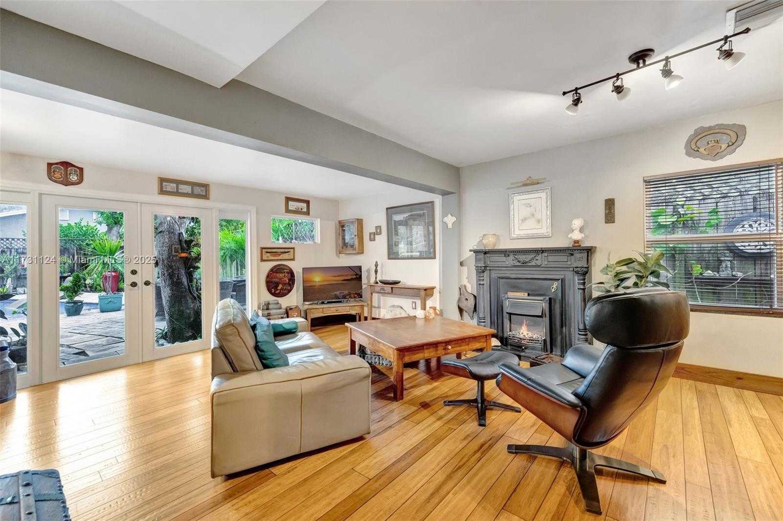 Small Image of 1401 NORTH EAST 33RD ST, Oakland Park Number 16