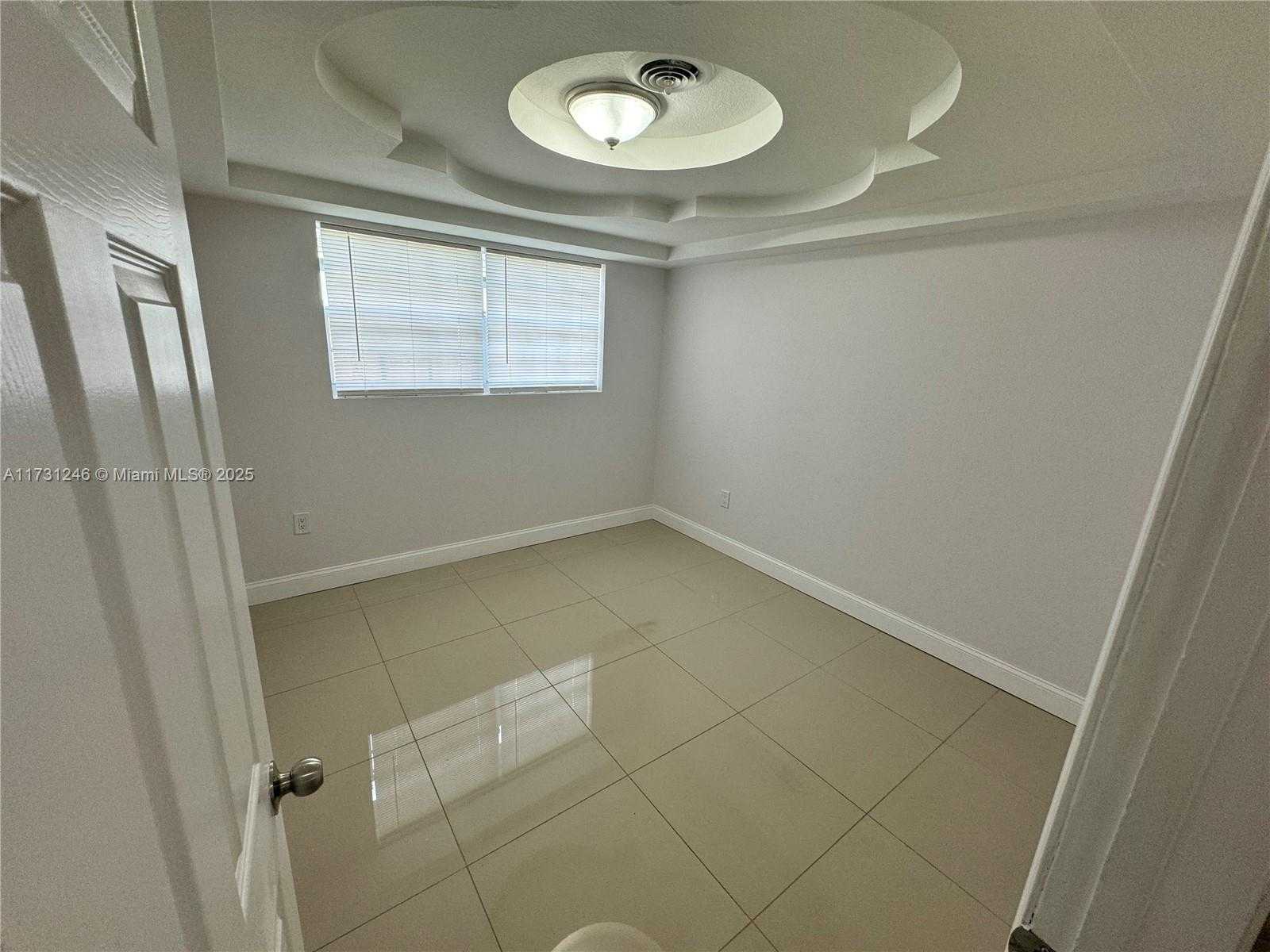 Small Image of 4381 PURDY LN #3, West Palm Beach Number 18