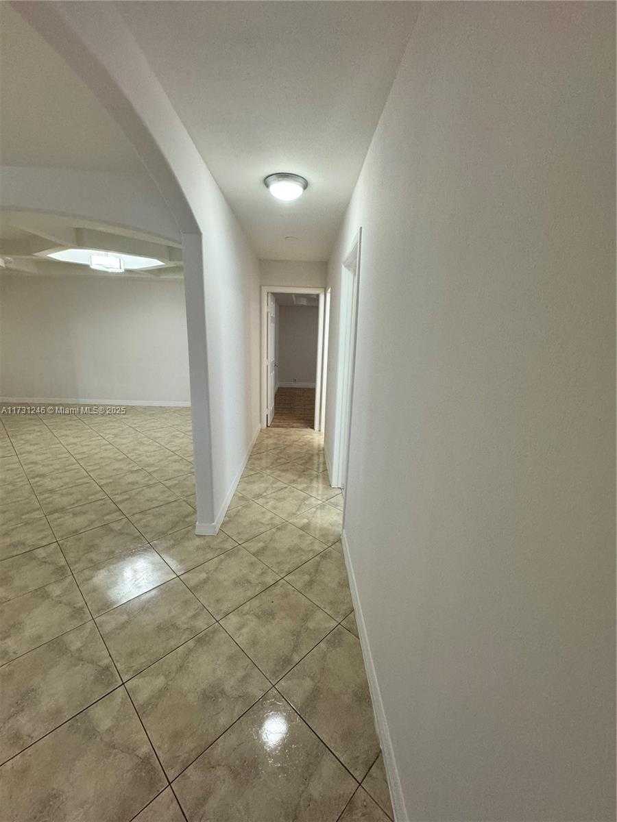 Small Image of 4381 PURDY LN #3, West Palm Beach Number 19