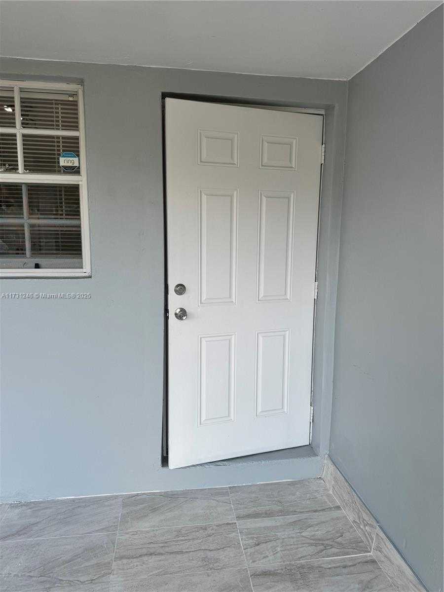 Small Image of 4381 PURDY LN #3, West Palm Beach Number 26