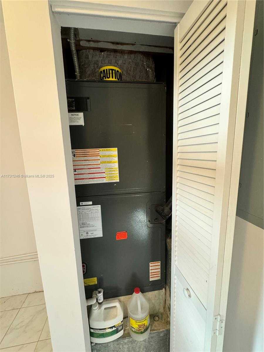 Small Image of 4381 PURDY LN #3, West Palm Beach Number 3