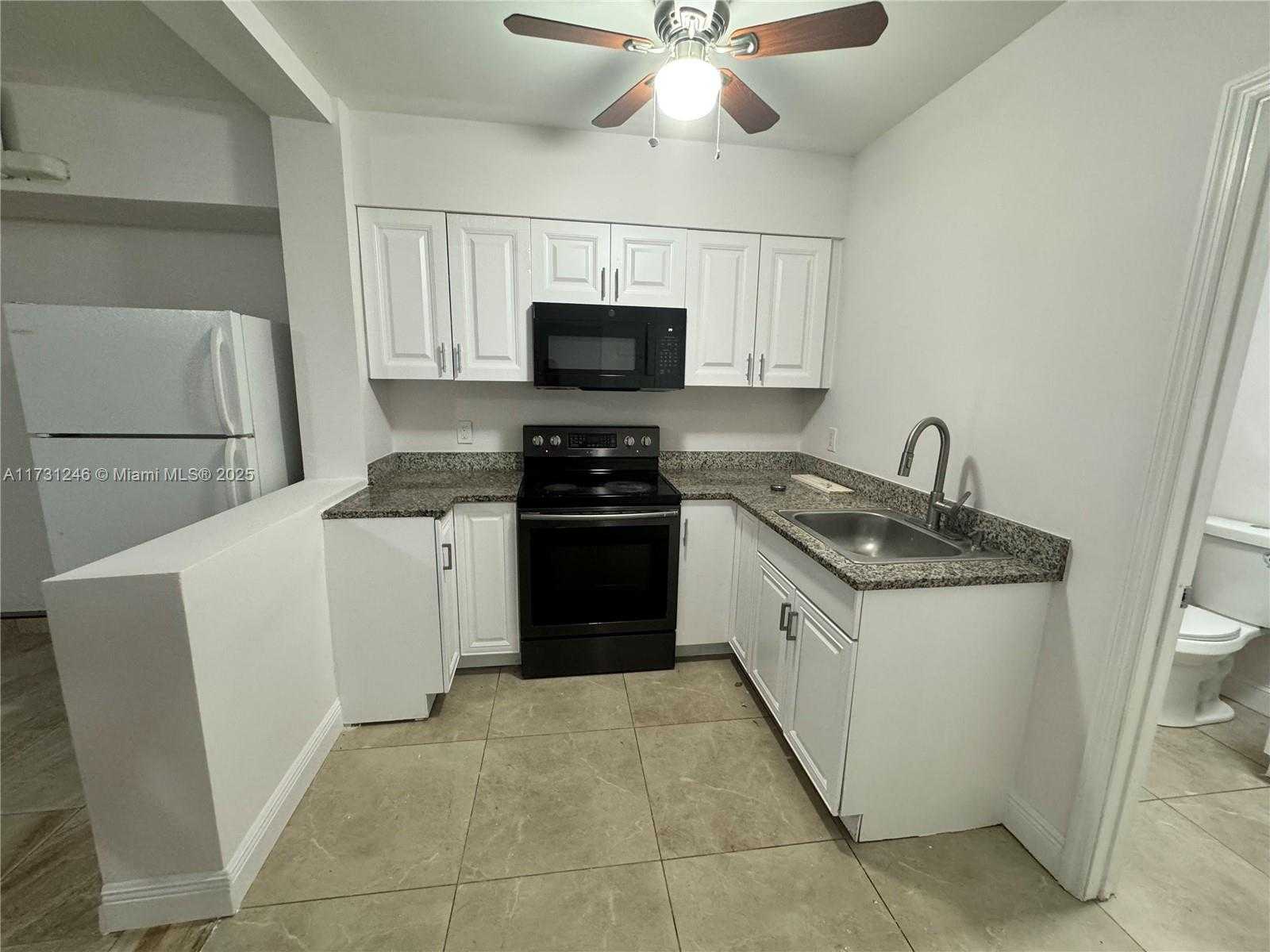 Small Image of 4381 PURDY LN #3, West Palm Beach Number 33