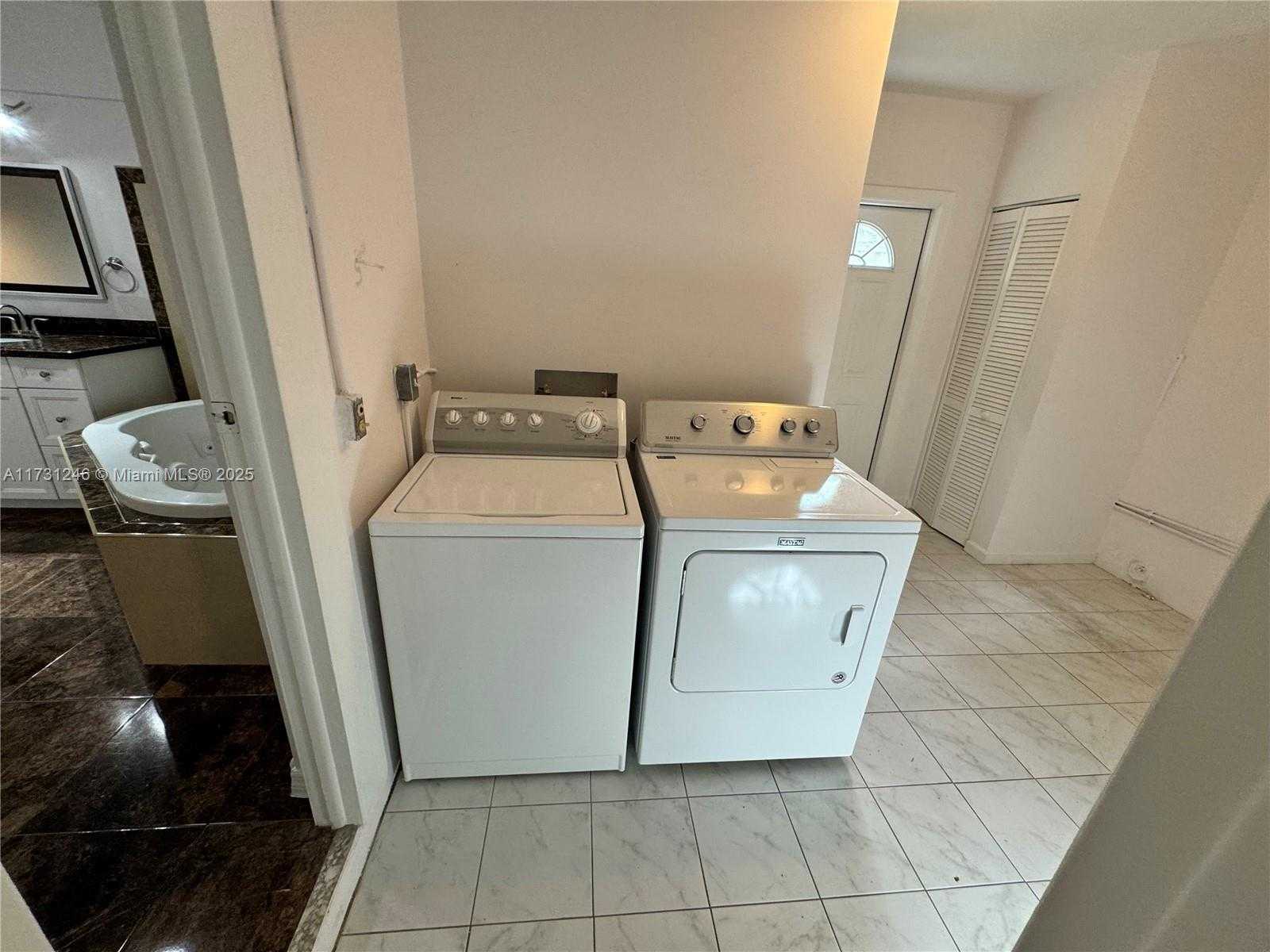 Small Image of 4381 PURDY LN #3, West Palm Beach Number 4