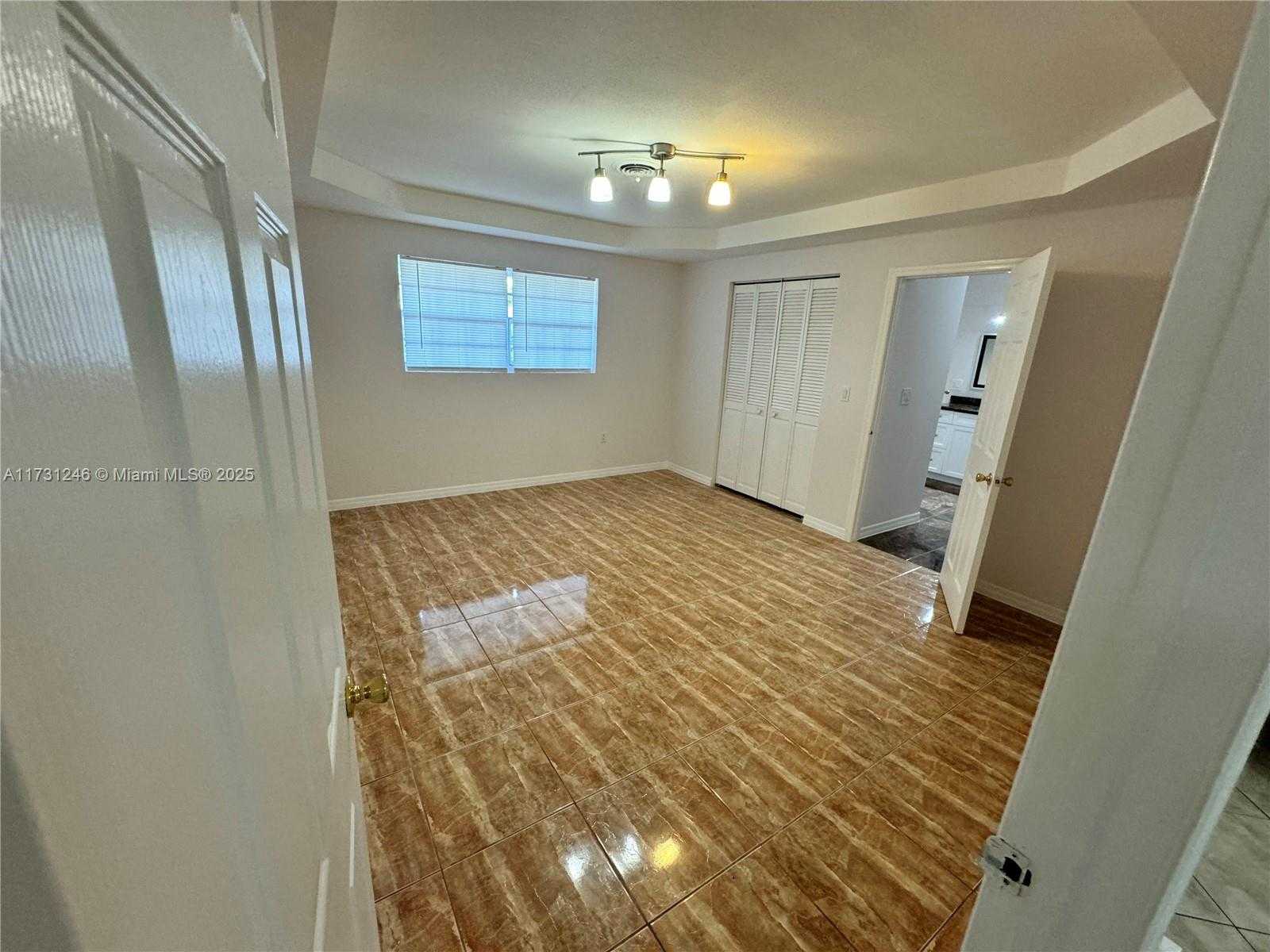 Small Image of 4381 PURDY LN #3, West Palm Beach Number 9