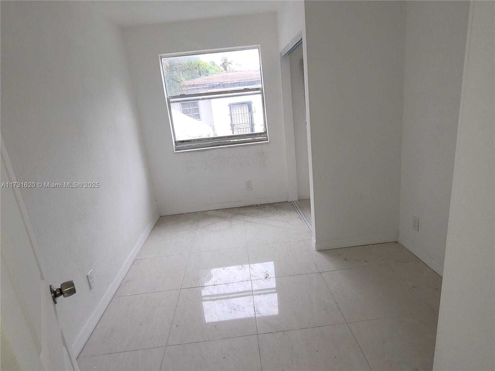 Small Image of 412 NORTH WEST 59TH ST, Miami Number 6