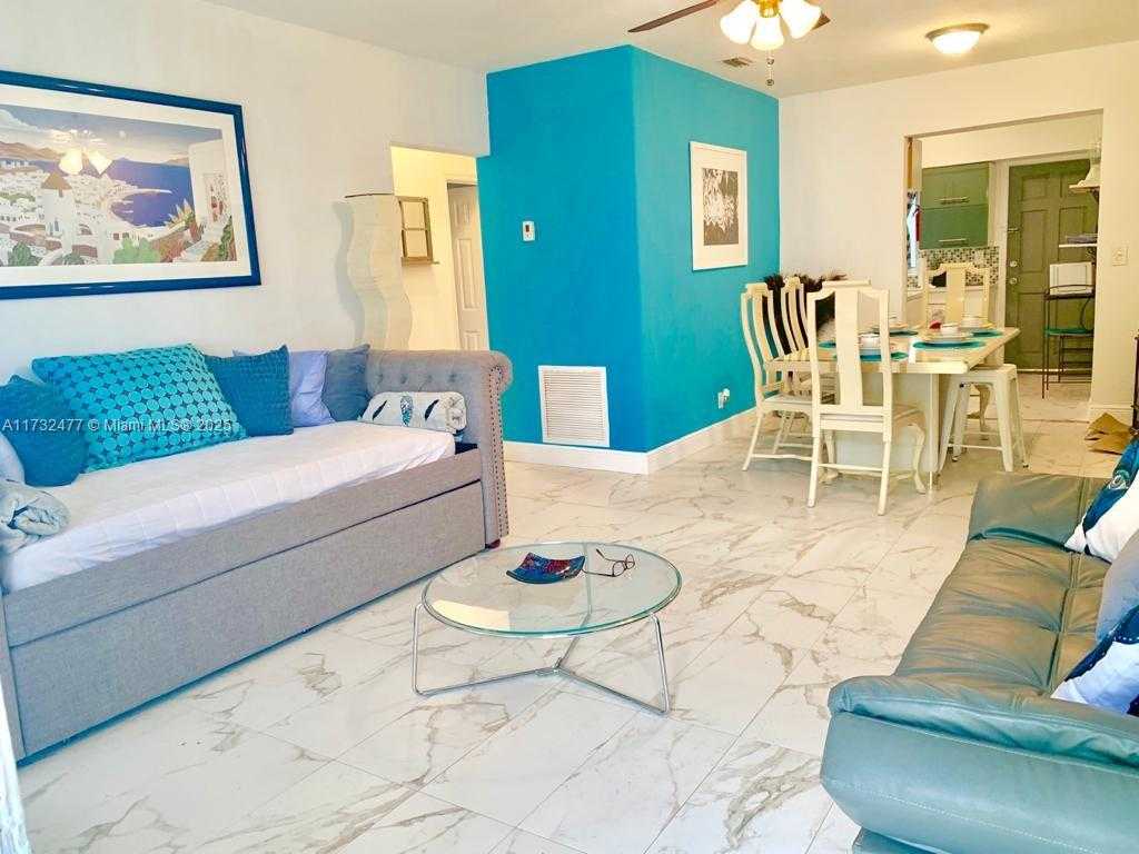 Small Image of 2 NORTH EAST 45TH ST, Miami Number 12