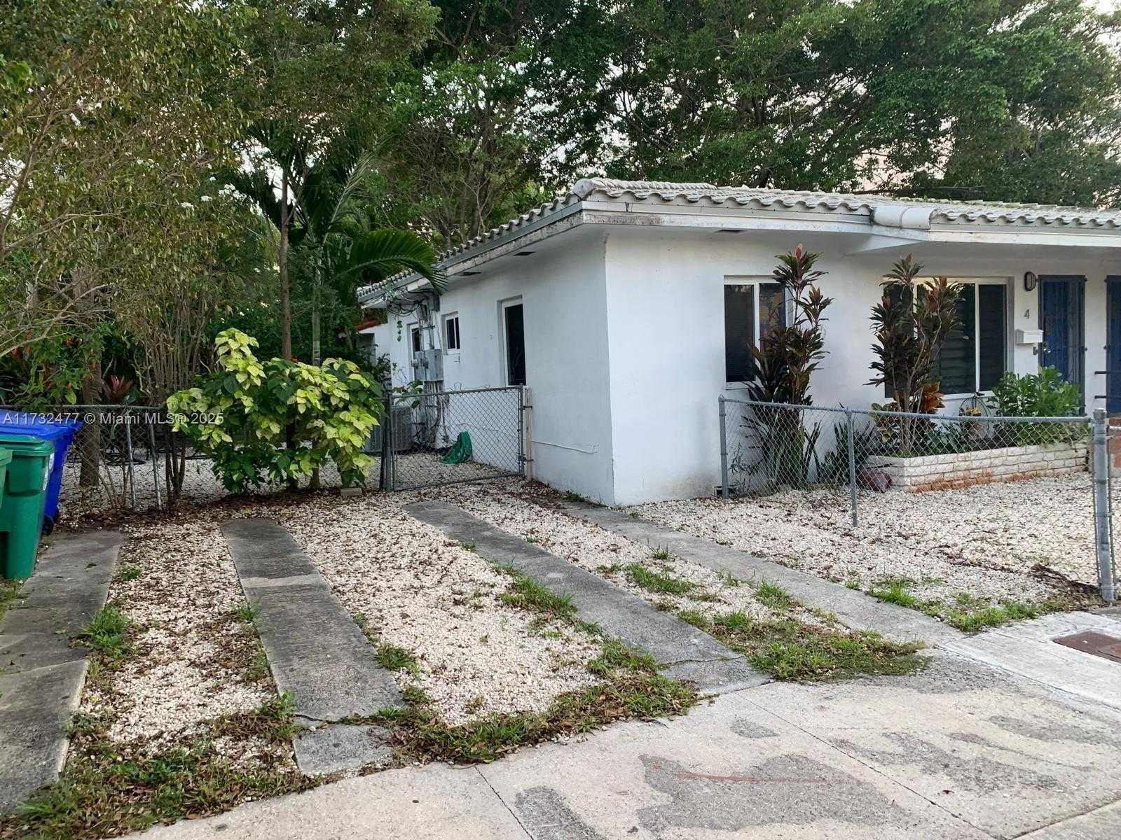 Small Image of 2 NORTH EAST 45TH ST, Miami Number 22
