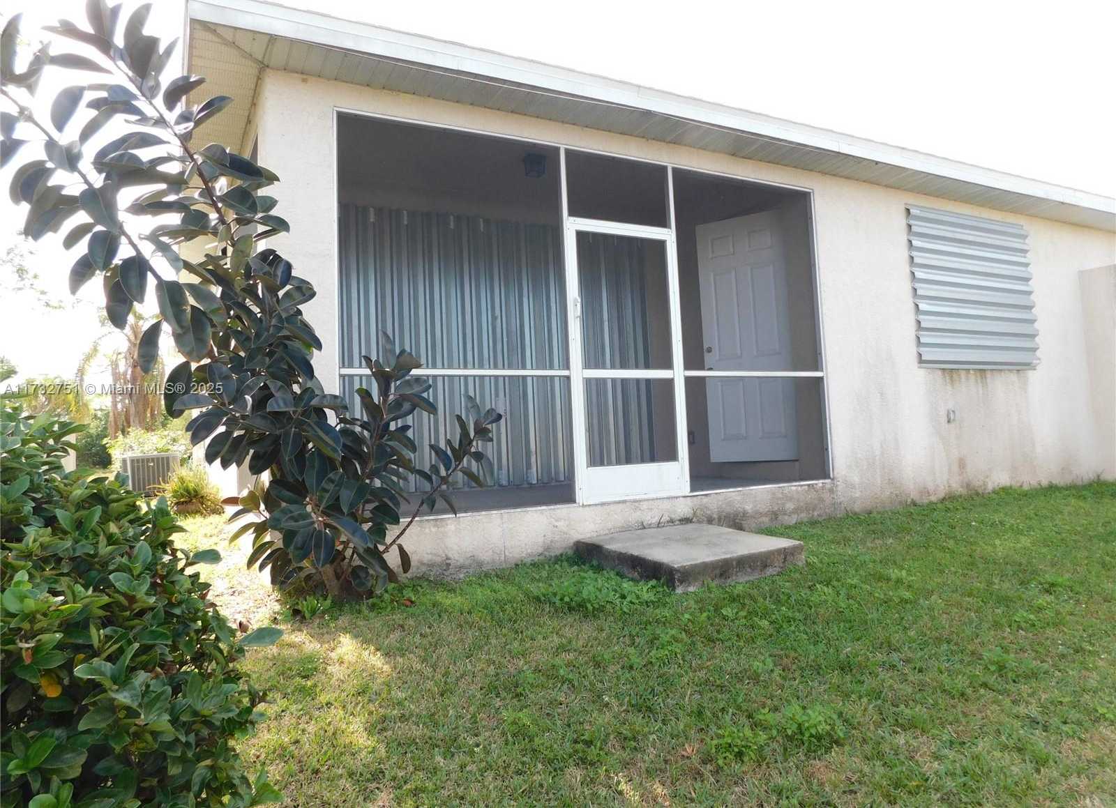 Small Image of 617 SOUTH EAST 7 ST #2, Cape Coral Number 11