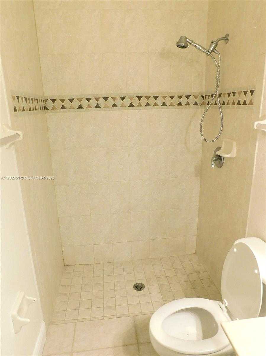 Small Image of 617 SOUTH EAST 7 ST #2, Cape Coral Number 22
