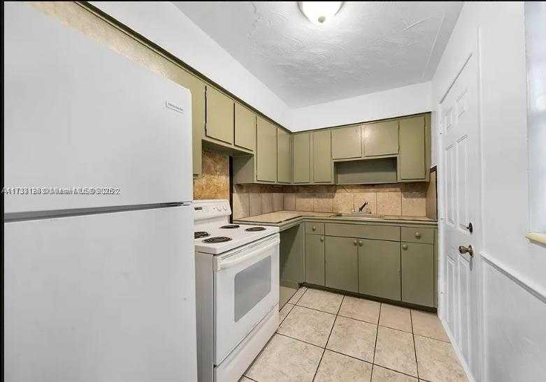 Small Image of 1500 NORTH WEST 69TH TER, Miami Number 6