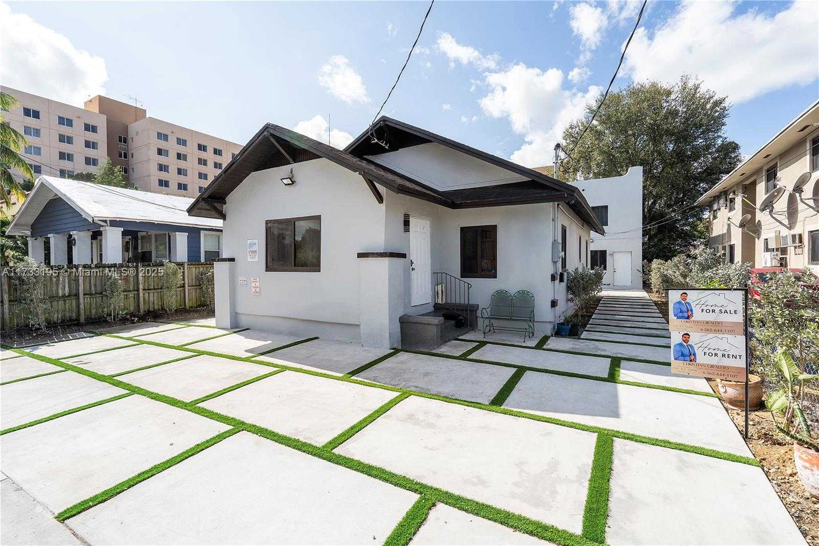 Small Image of 418 NORTH WEST 9TH AVE, Miami Number 2