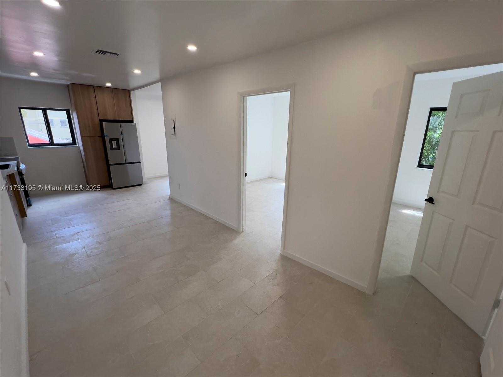 Small Image of 418 NORTH WEST 9TH AVE, Miami Number 21