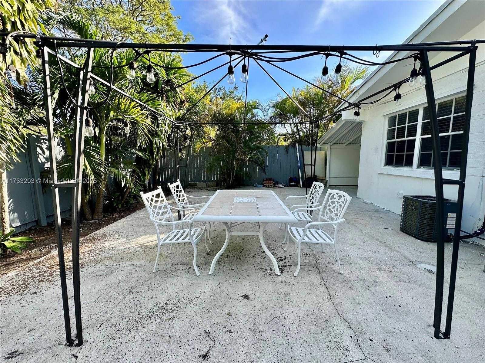 Small Image of 1788 NORTH EAST 169TH ST #2, North Miami Beach Number 19