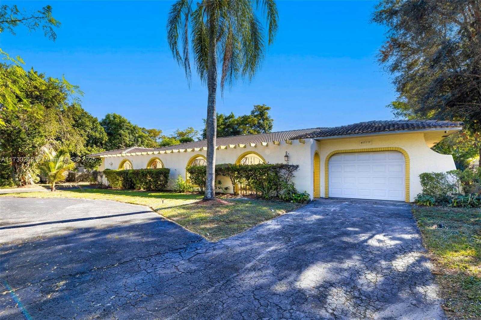 Small Image of 8406 NORTH WEST 35TH ST, Coral Springs Number 21