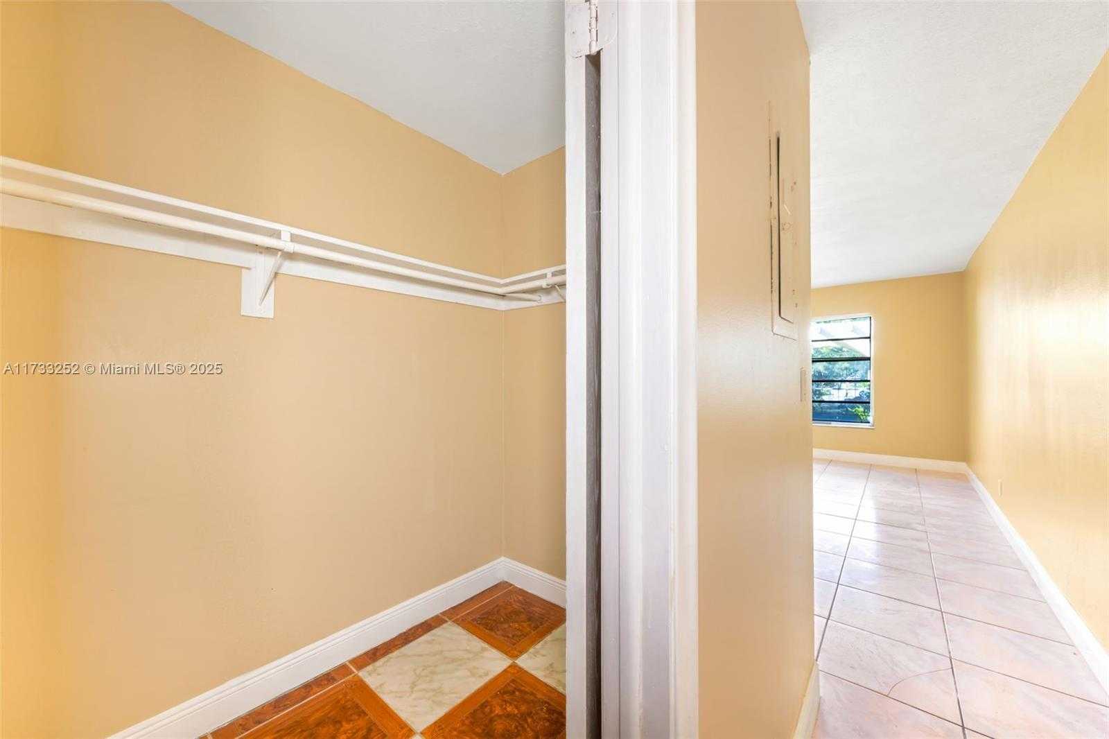 Small Image of 8406 NORTH WEST 35TH ST, Coral Springs Number 29