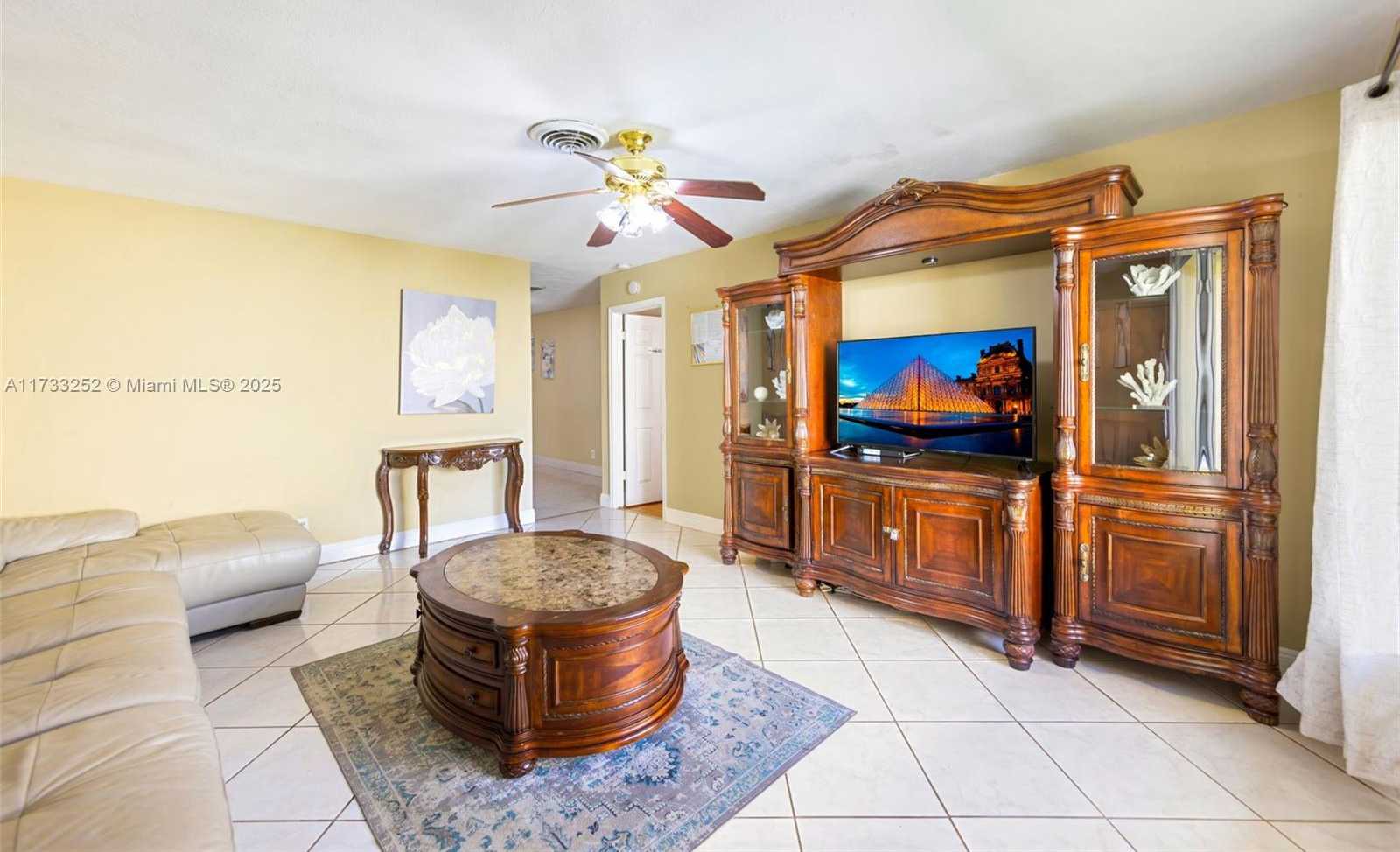 Small Image of 8406 NORTH WEST 35TH ST, Coral Springs Number 4