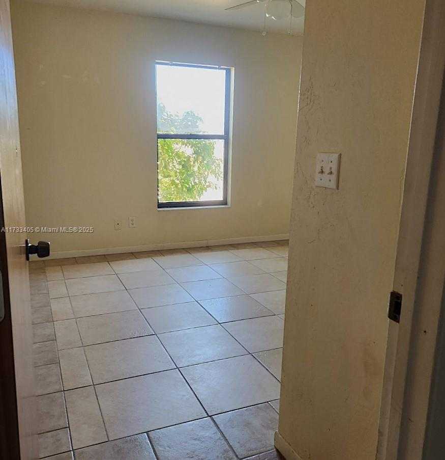 Small Image of 611 SOUTH WEST 3 TE, Cape Coral Number 19