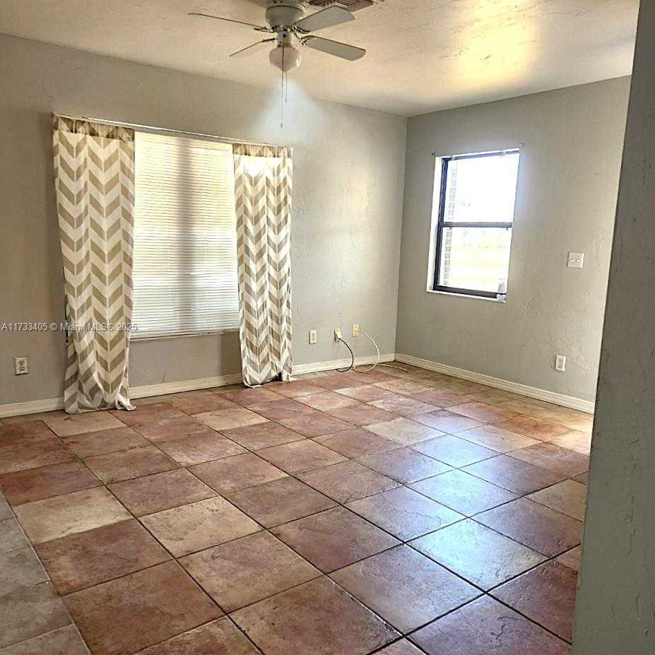 Small Image of 611 SOUTH WEST 3 TE, Cape Coral Number 34